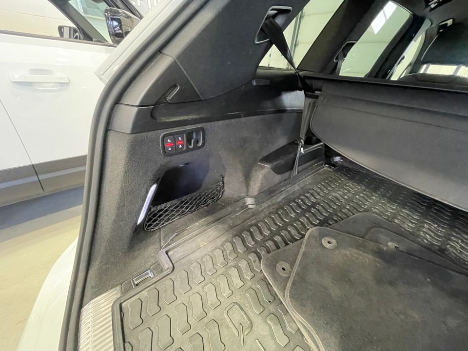 Audi Q7 2017 - Image 43