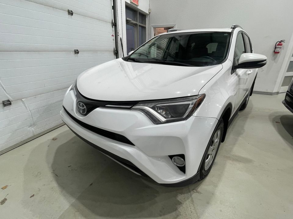 Toyota RAV4 2017 - Image 1