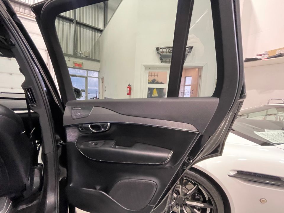 Volvo XC90 2018 - Image 32