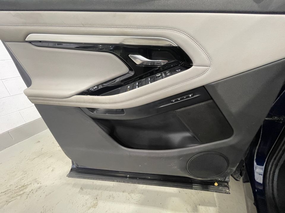 Land Rover Range Rover Evoque 2021 - Image 38