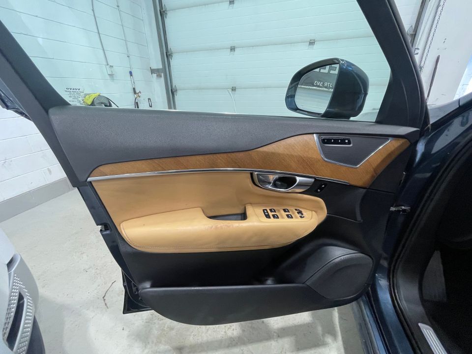 Volvo XC90 Hybrid 2018 - Image 20