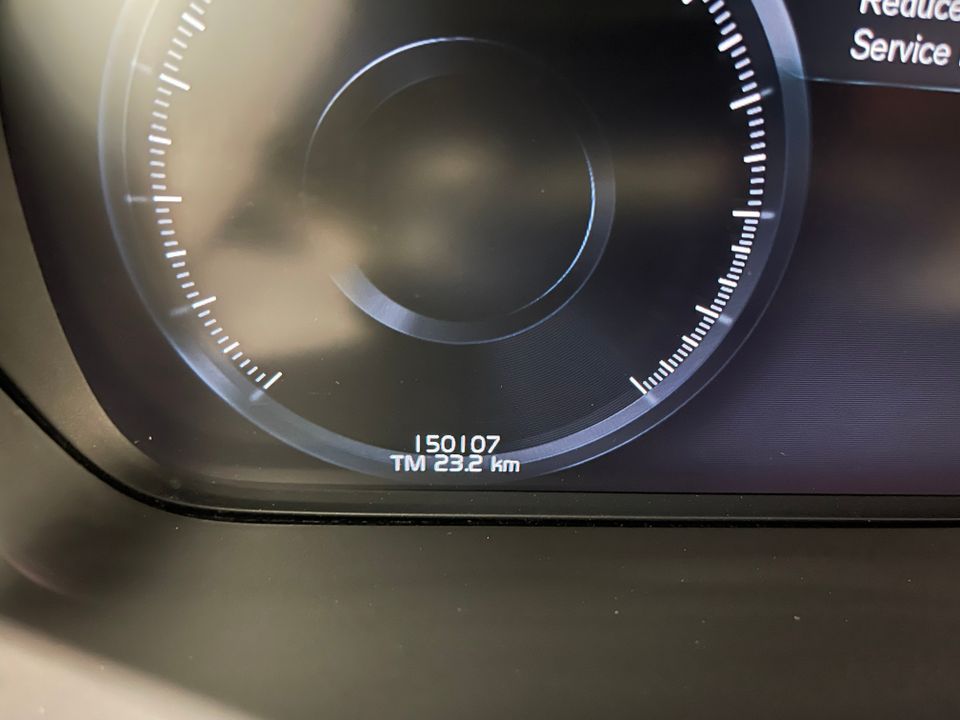 Volvo XC90 Hybrid 2018 - Image 32