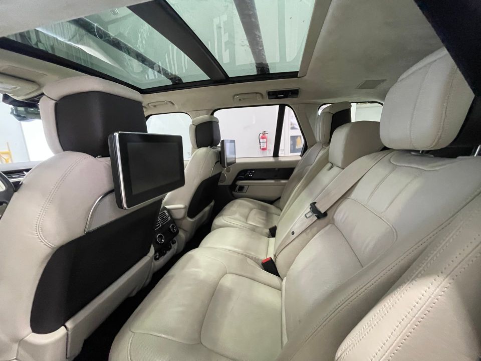 Land Rover Range Rover 2021 - Image 17