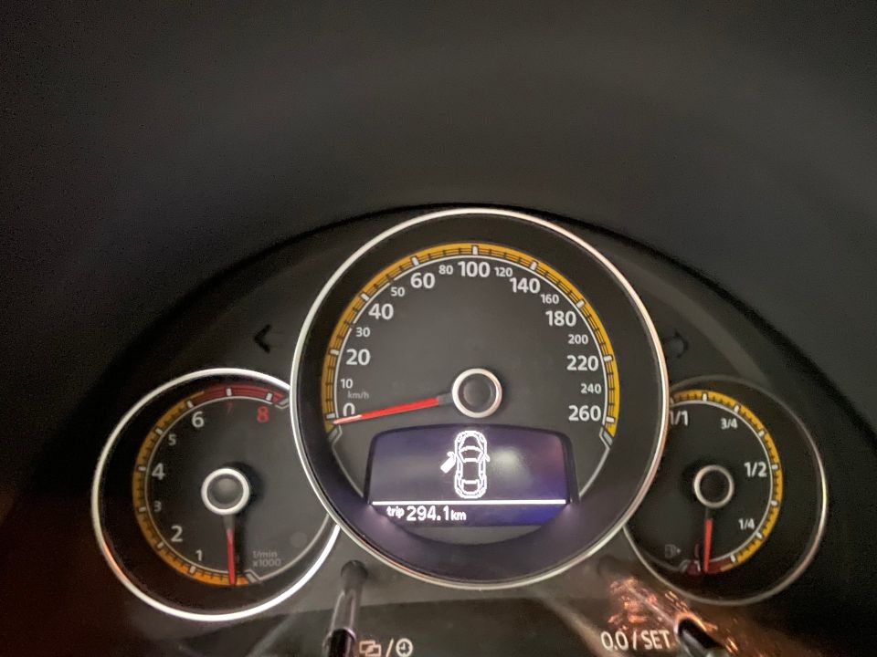 Volkswagen Beetle 2016 - Image 24