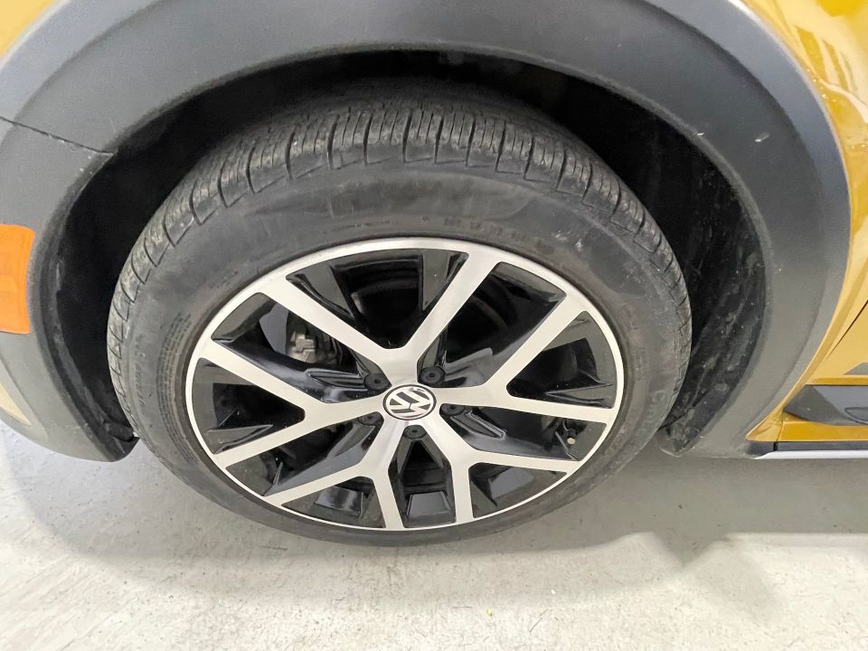 Volkswagen Beetle 2016 - Image 8