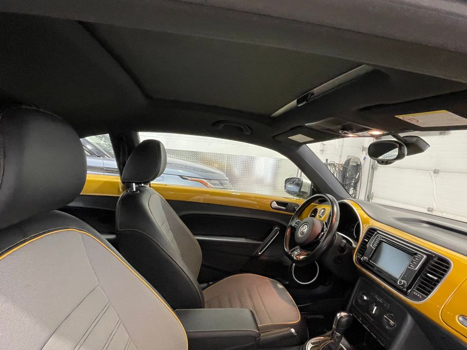 Volkswagen Beetle 2016 - Image 19
