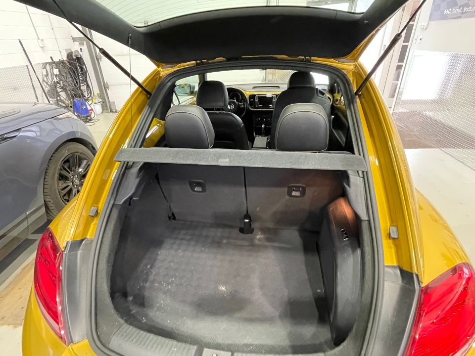 Volkswagen Beetle 2016 - Image 14