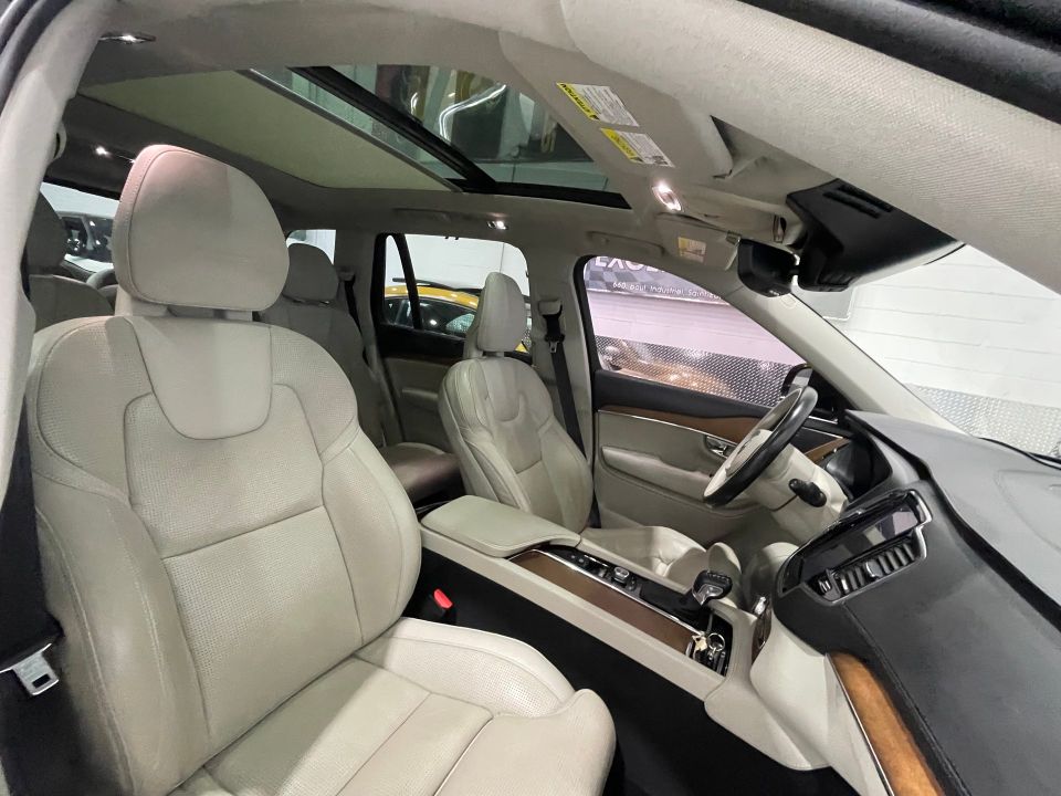 Volvo XC90 2016 - Image 15