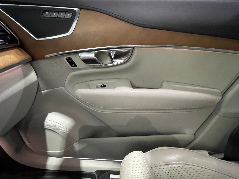 Volvo XC90 2016 - Image 56