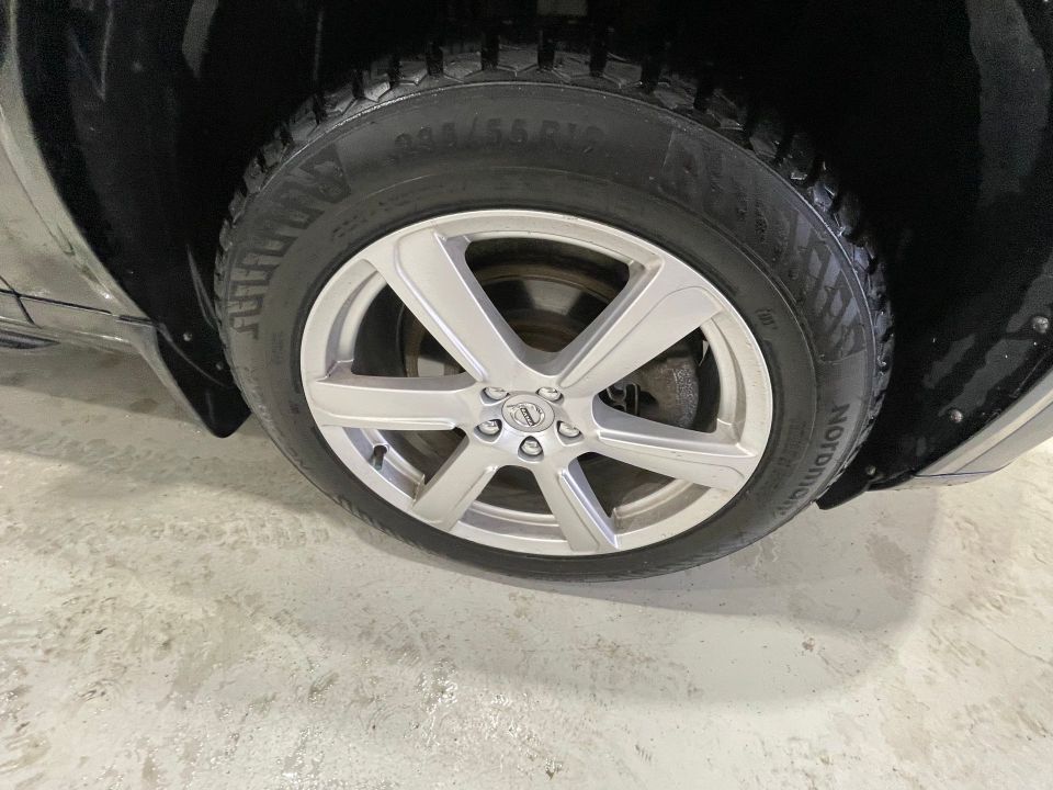 Volvo XC90 2016 - Image 19