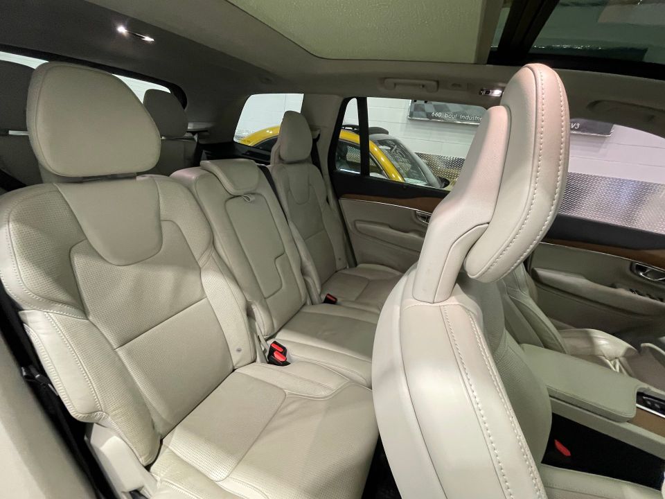 Volvo XC90 2016 - Image 16