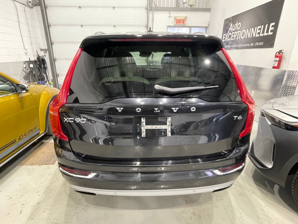 Volvo XC90 2016 - Image 9