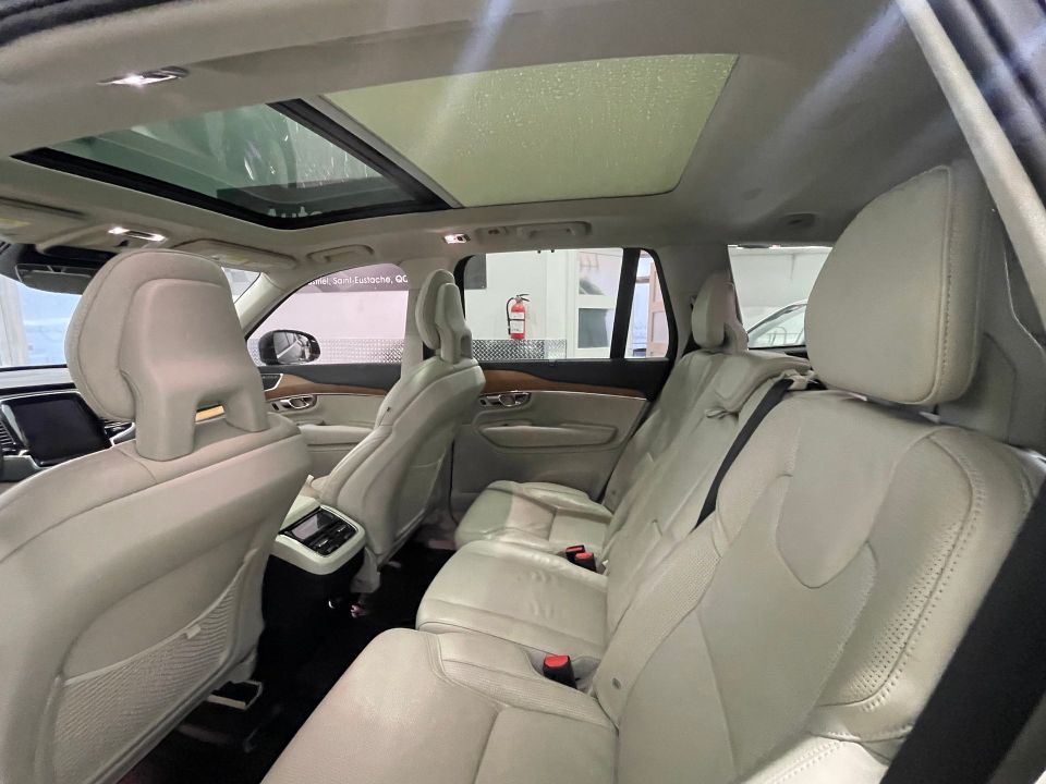 Volvo XC90 2016 - Image 25