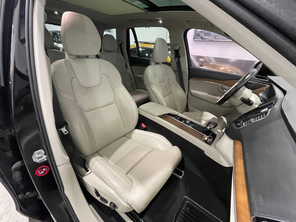Volvo XC90 2016 - Image 14