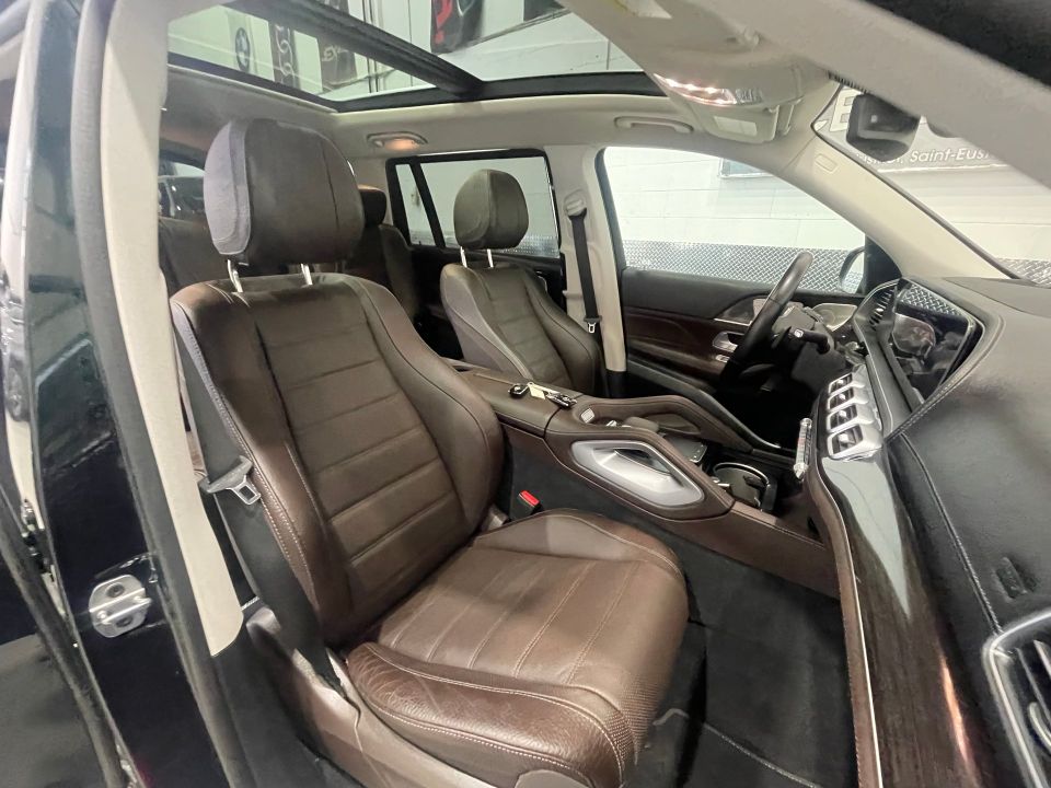 Mercedes-Benz GLS 450 2023 - Image 19