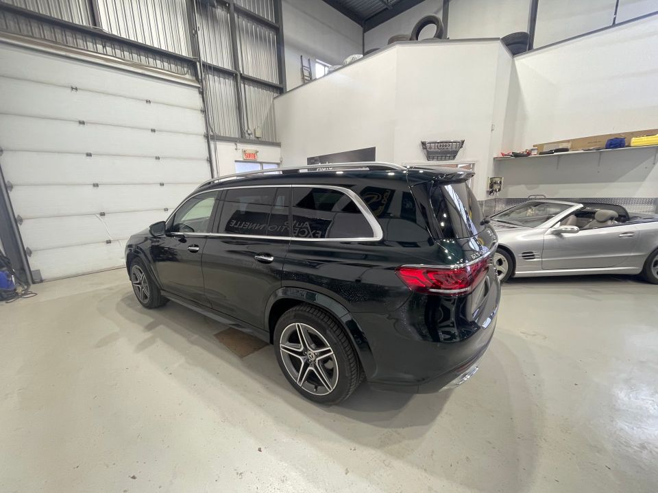 Mercedes-Benz GLS 450 2023 - Image 2