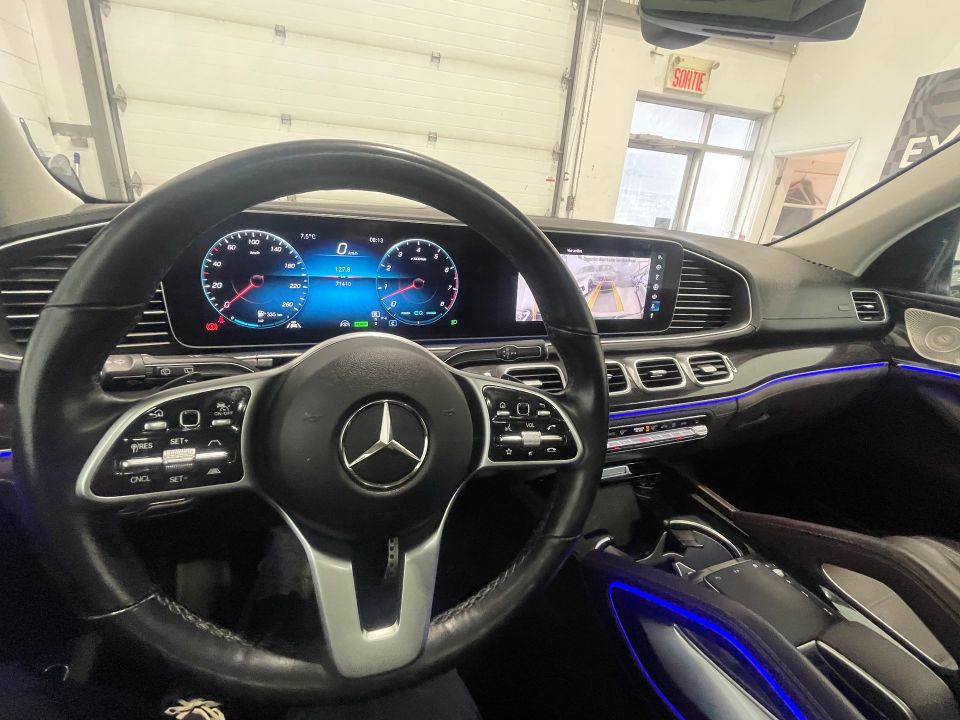 Mercedes-Benz GLS 450 2023 - Image 45