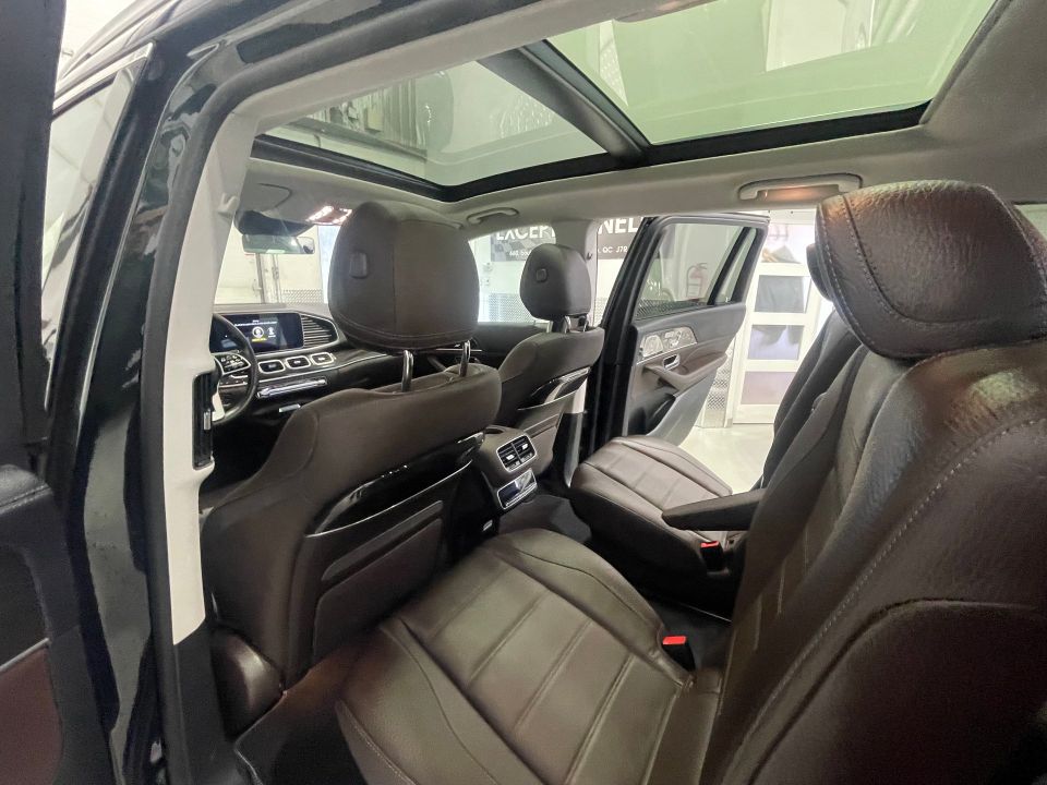 Mercedes-Benz GLS 450 2023 - Image 26