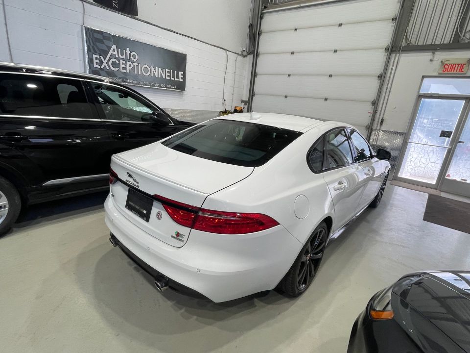 Jaguar XF 2017 - Image 14