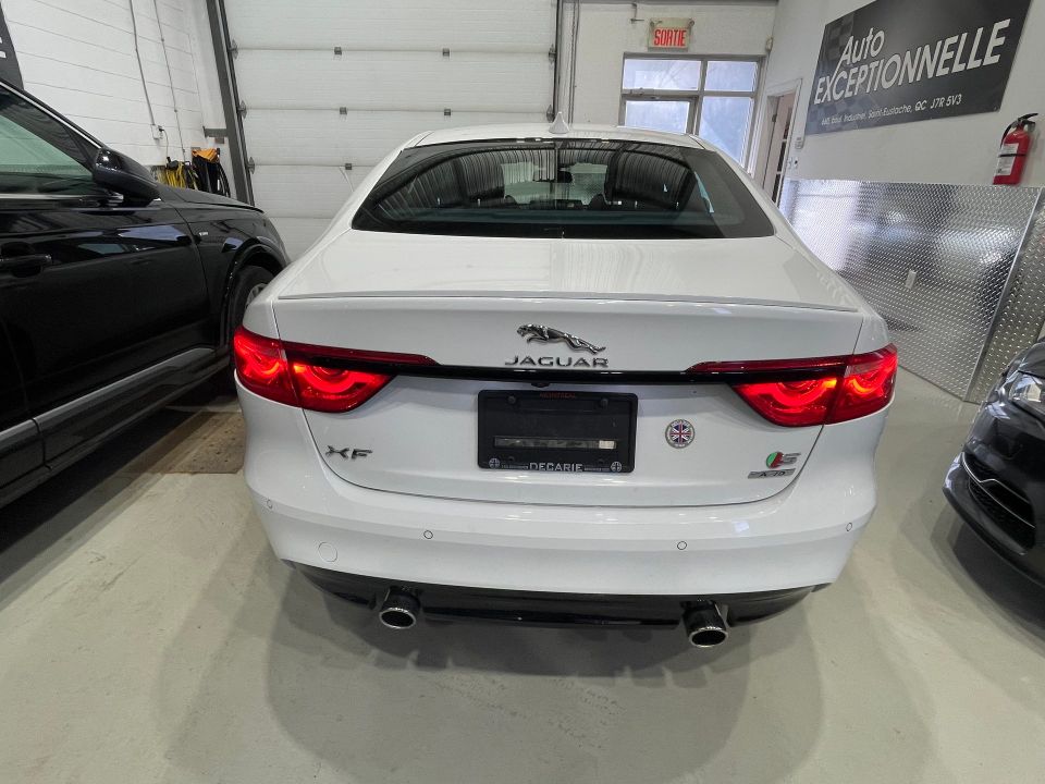 Jaguar XF 2017 - Image 39