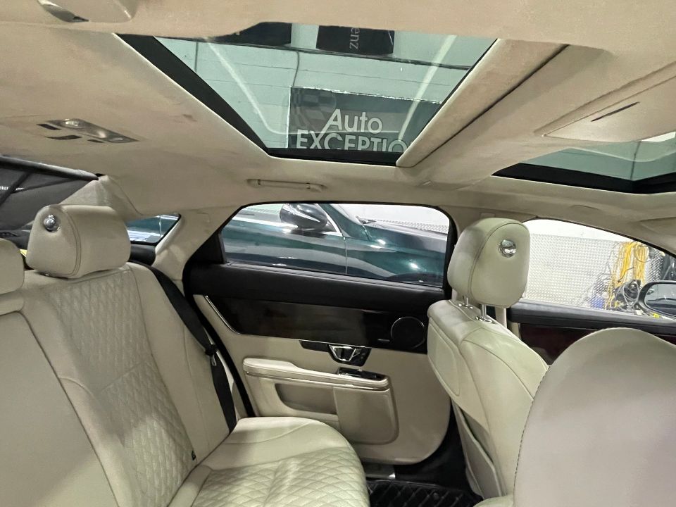 Jaguar XJL 2017 - Image 29
