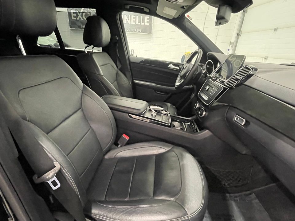 Mercedes-Benz GLE 550 2017 - Image 23