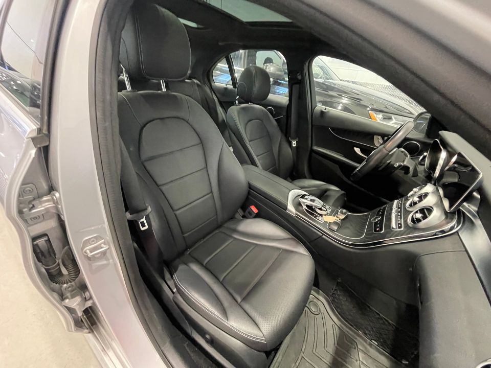 Mercedes-Benz C 300 2021 - Image 20