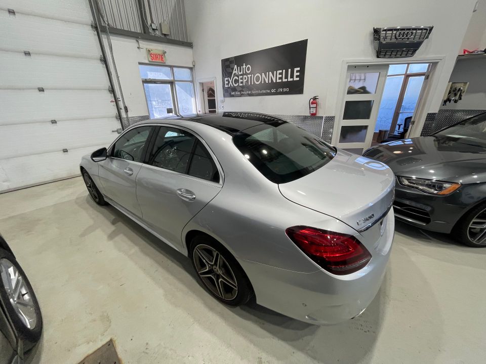Mercedes-Benz C 300 2021 - Image 12