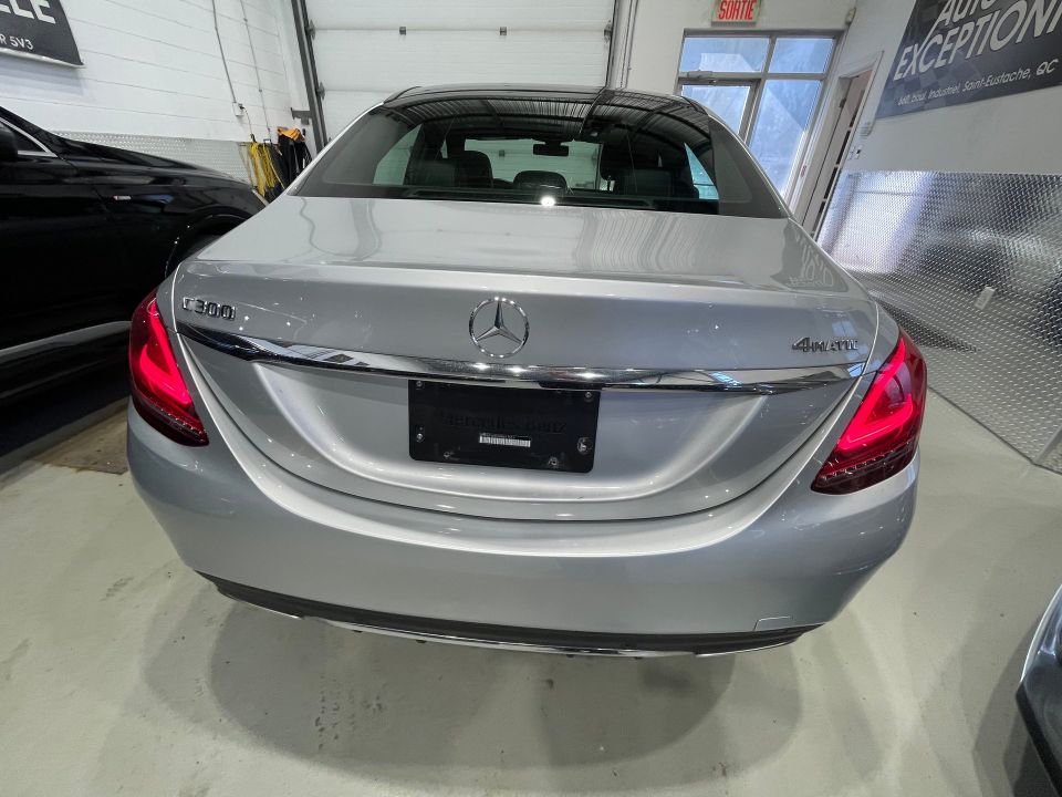 Mercedes-Benz C 300 2021 - Image 41