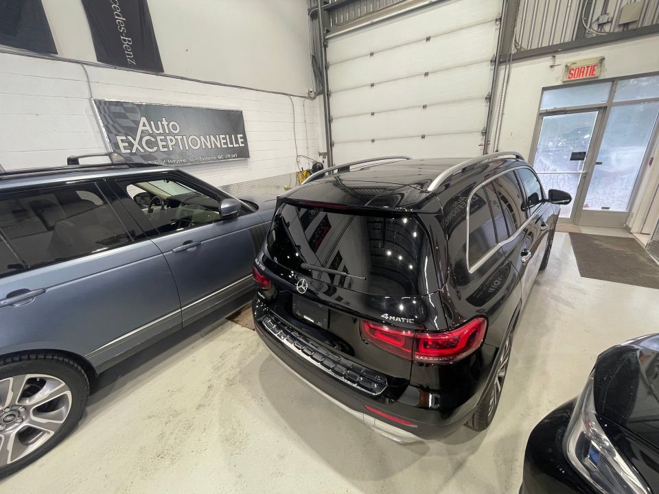 Mercedes-Benz GLB 250 2023 - Image 31