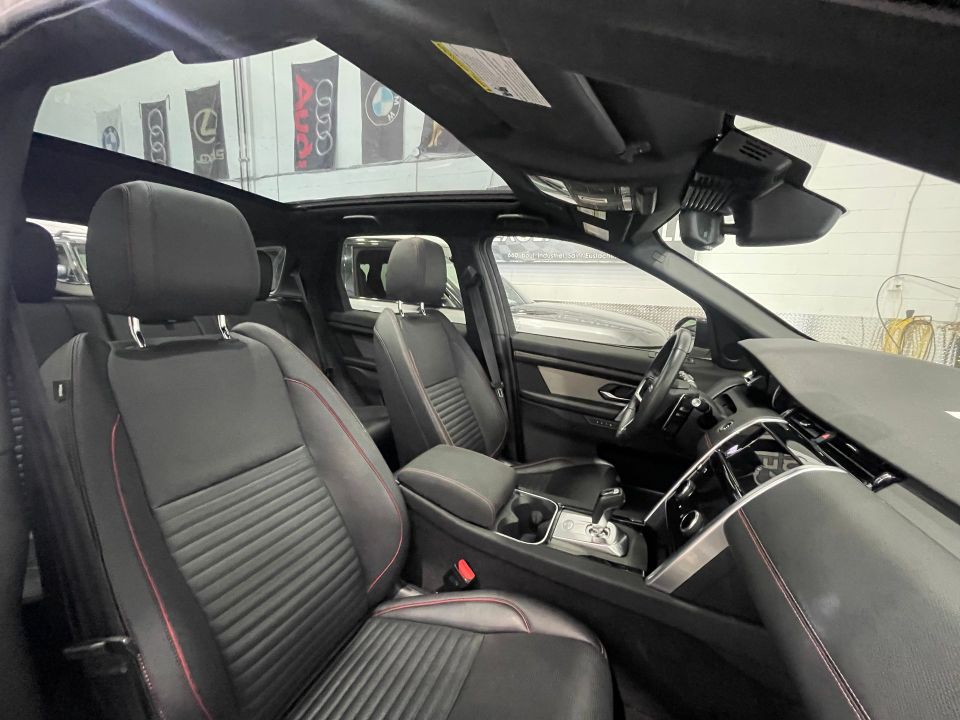 Land Rover Discovery Sport 2023 - Image 20