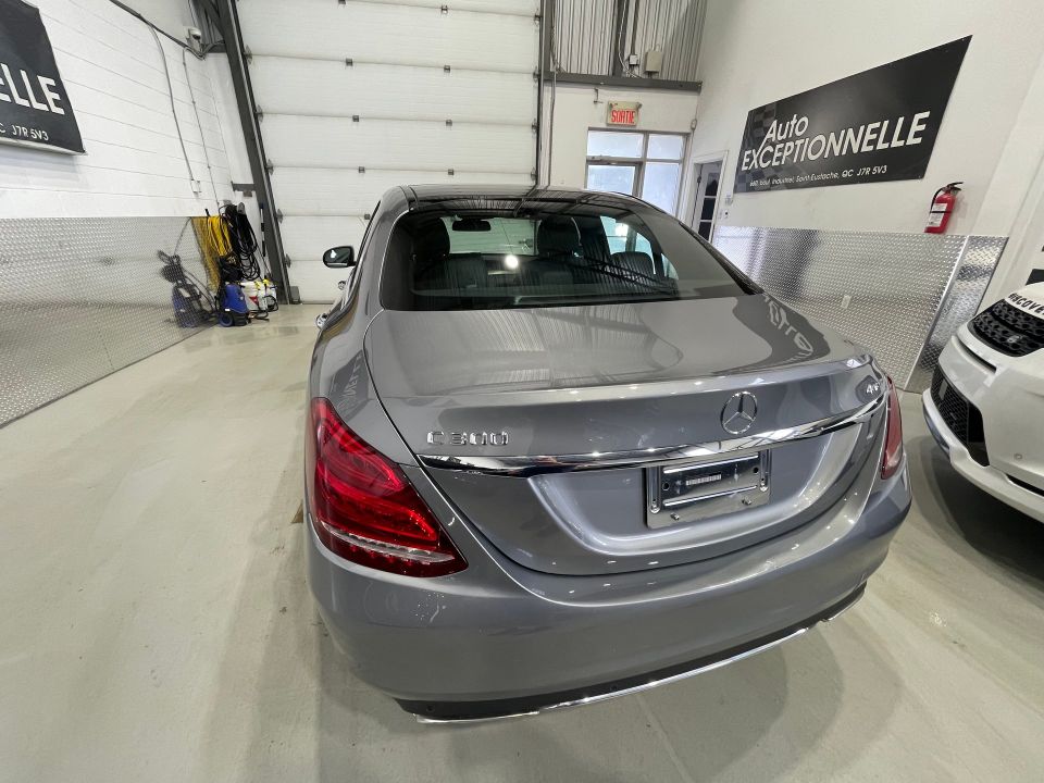 Mercedes-Benz C 300 2015 - Image 8