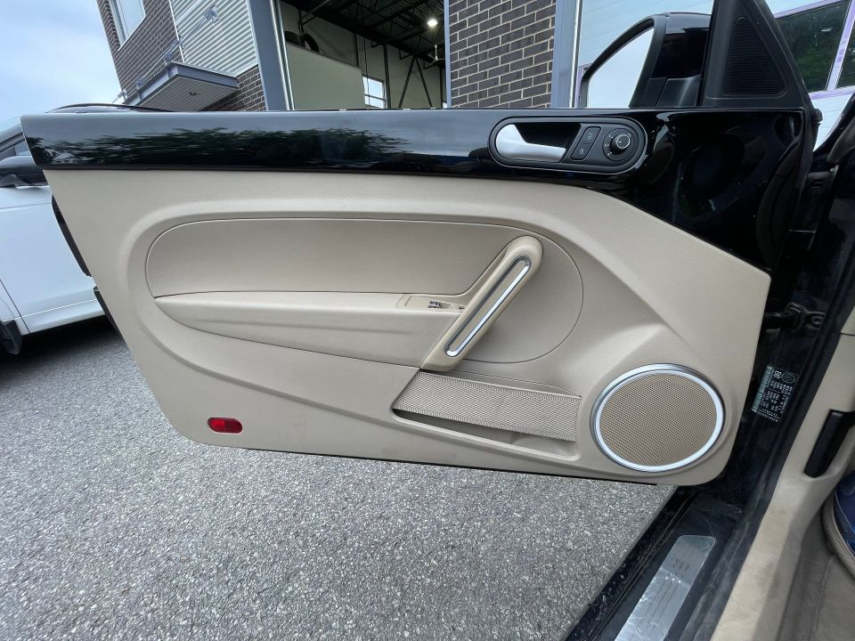 Volkswagen Beetle 2016 - Image 28