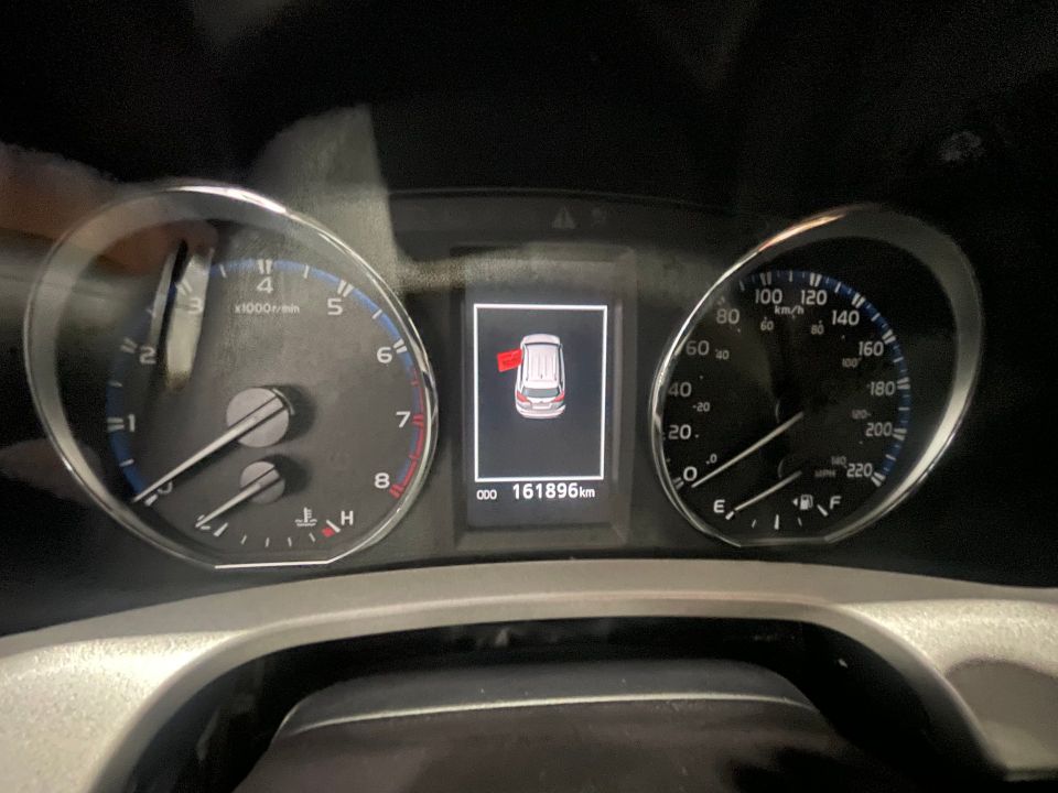 Toyota RAV4 2017 - Image 17