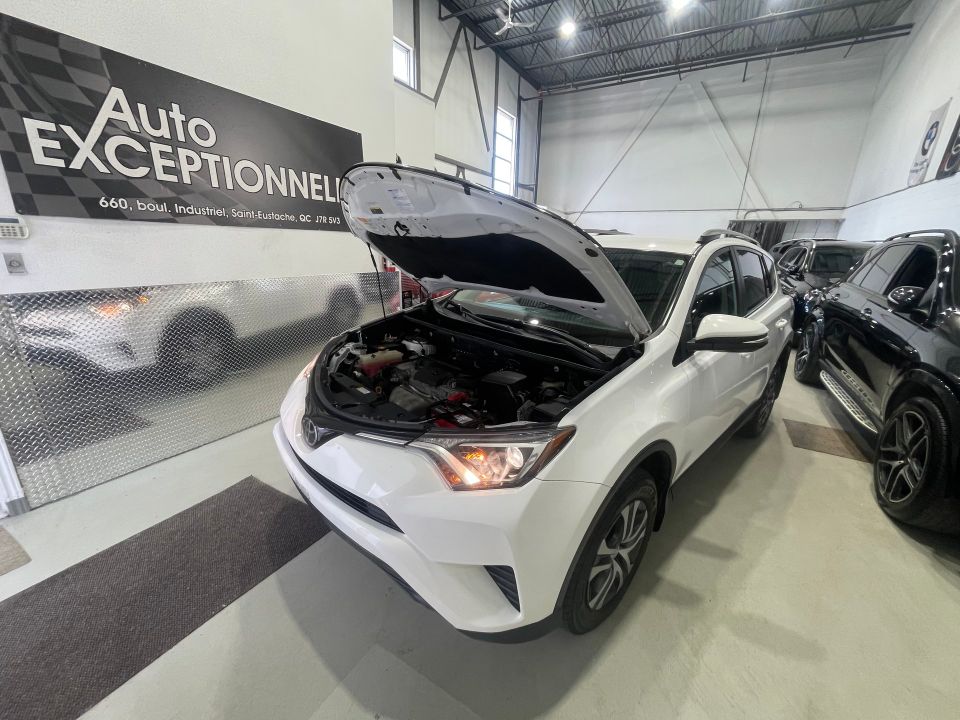 Toyota RAV4 2017 - Image 27
