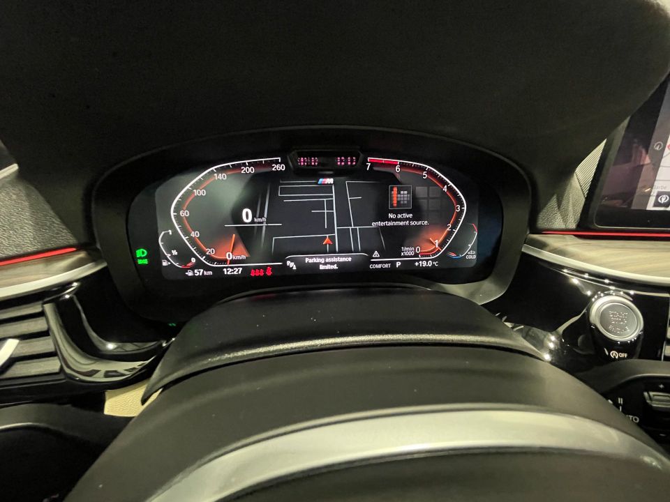 BMW 530 2023 - Image 21