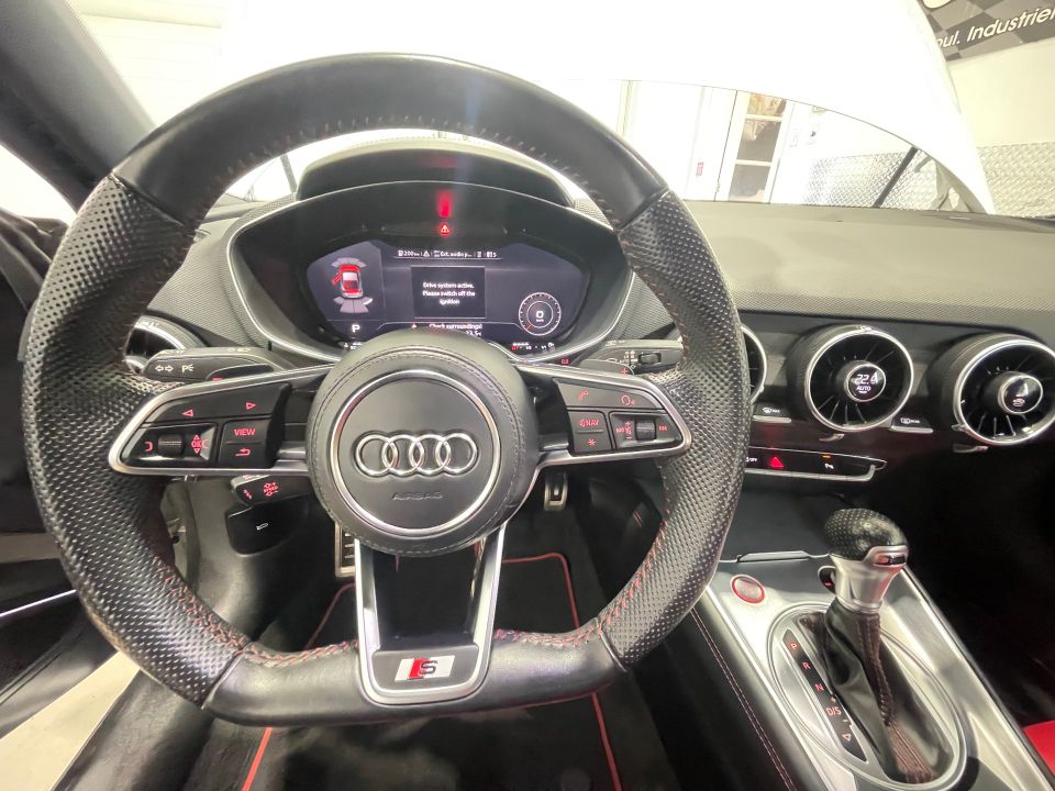 Audi TTS Coupe 2023 - Image 33