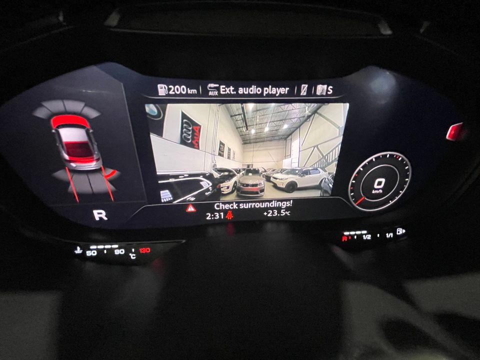 Audi TTS Coupe 2023 - Image 30