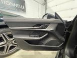Porsche Taycan 2022 - Thumbnail 31
