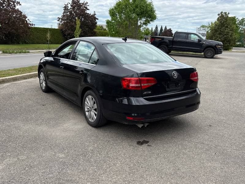 Volkswagen Jetta 2015 - Thumbnail 4