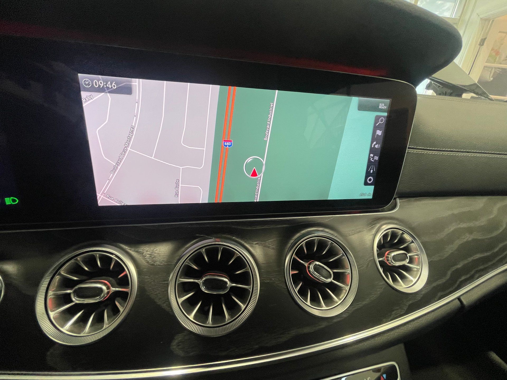 Mercedes-Benz E 450 2019 - Thumbnail 32