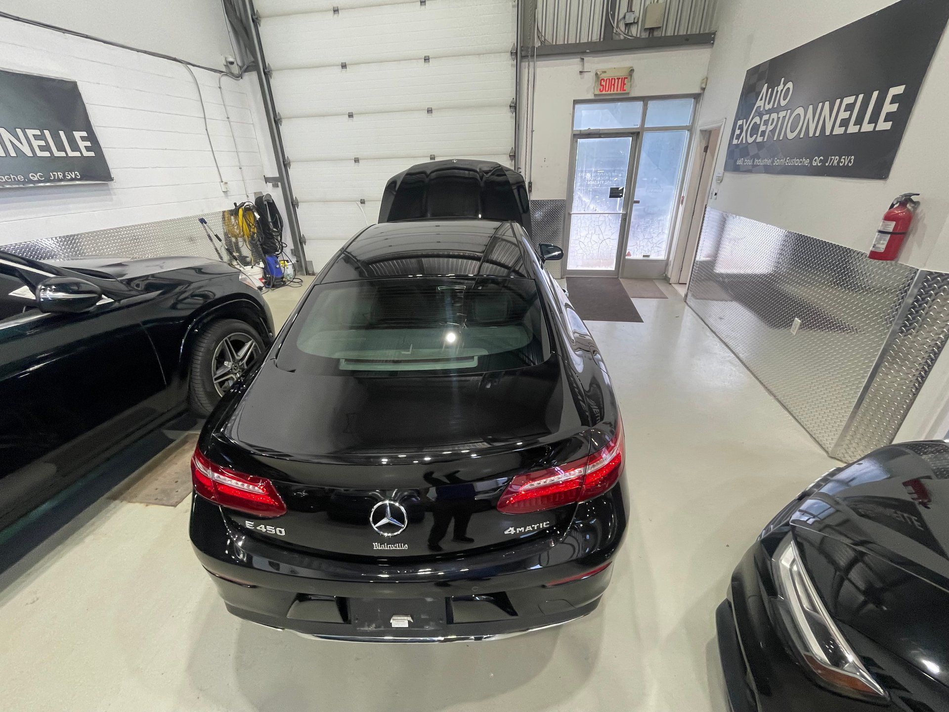 Mercedes-Benz E 450 2019 - Thumbnail 36
