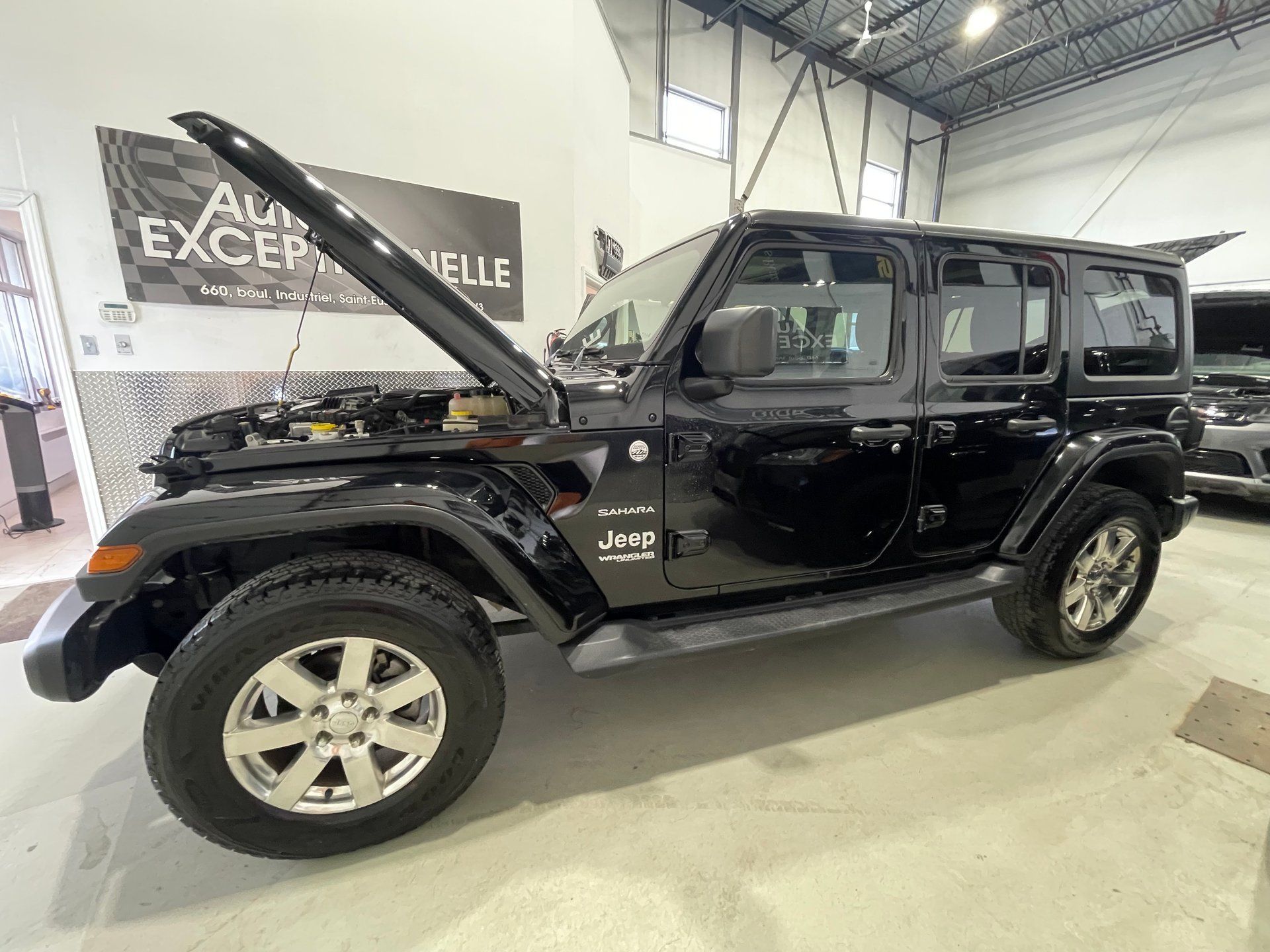Jeep Wrangler 2020 - Thumbnail 43