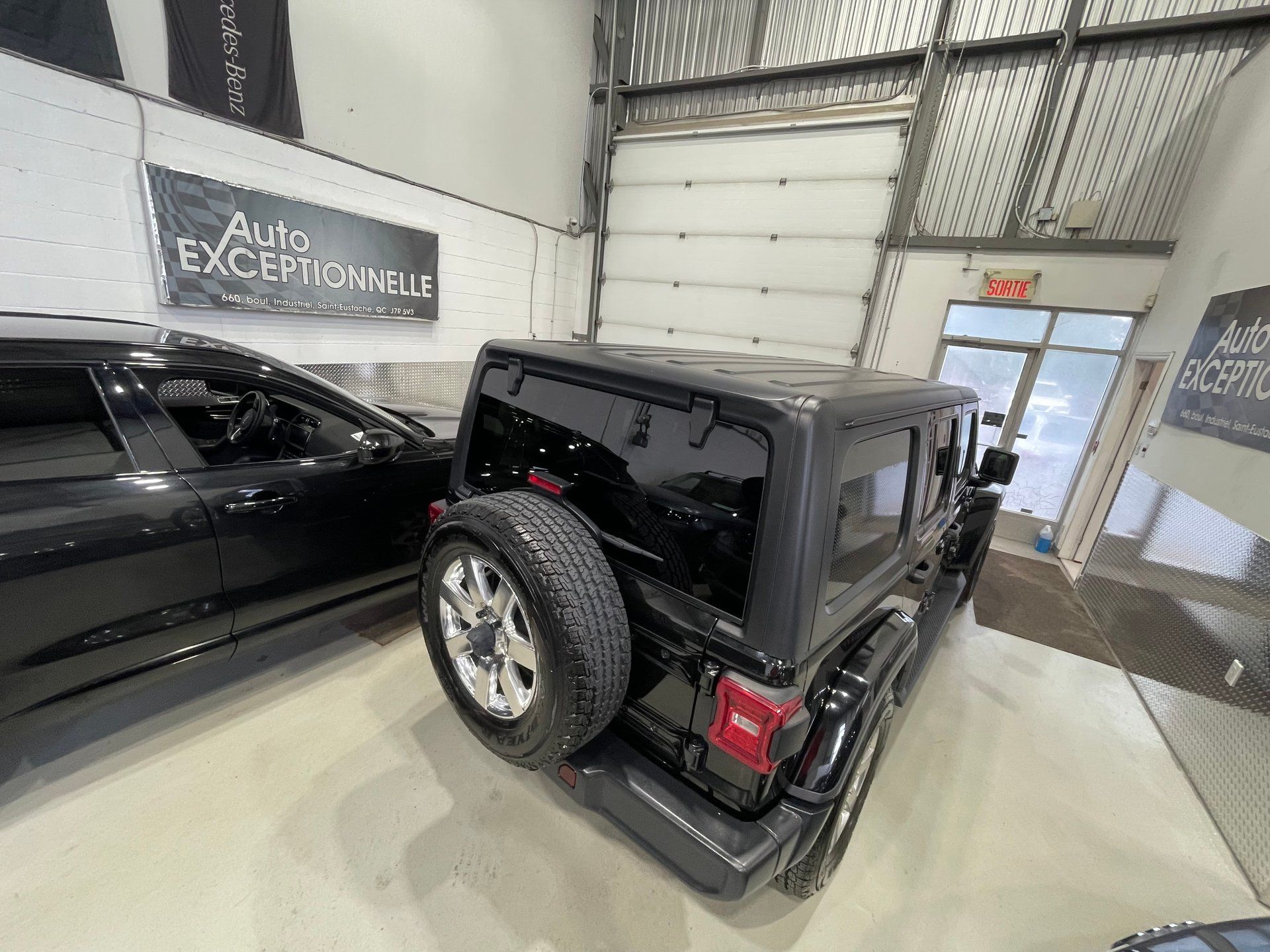 Jeep Wrangler 2020 - Thumbnail 7