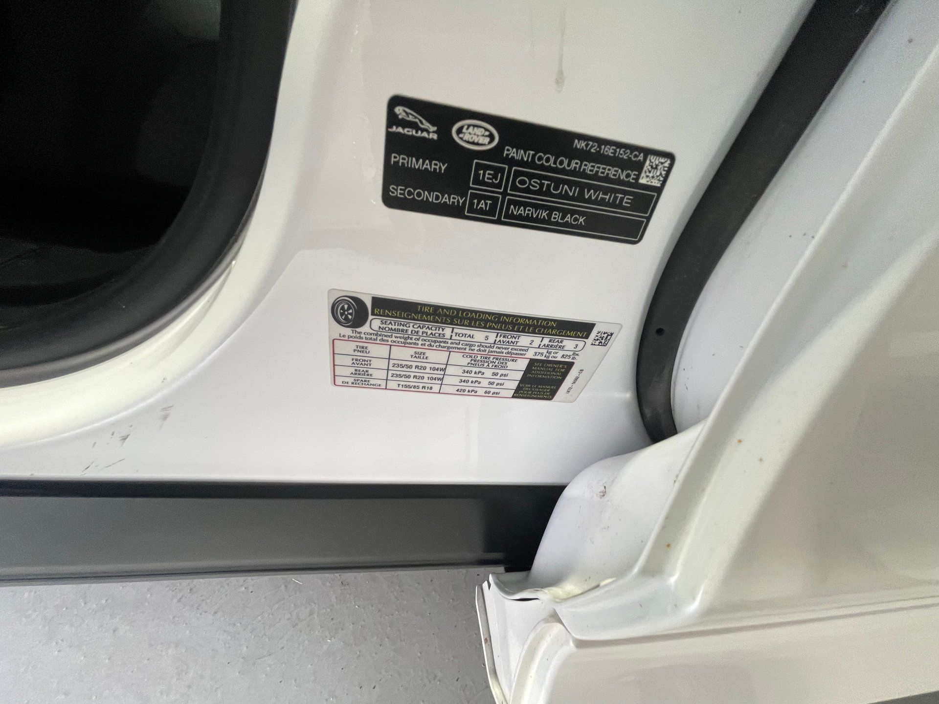 Land Rover Discovery Sport 2023 - Thumbnail 38