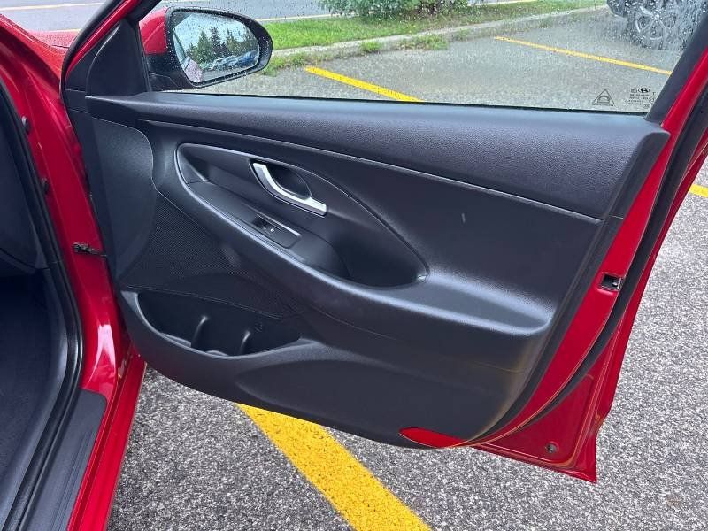 Hyundai Elantra GT 2019 - Thumbnail 12