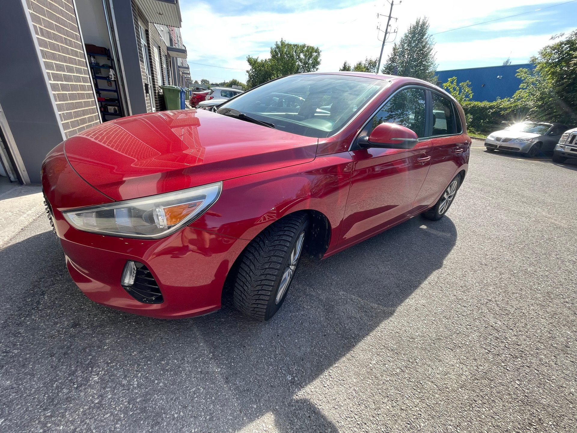 Hyundai Elantra GT 2019 - Thumbnail 2