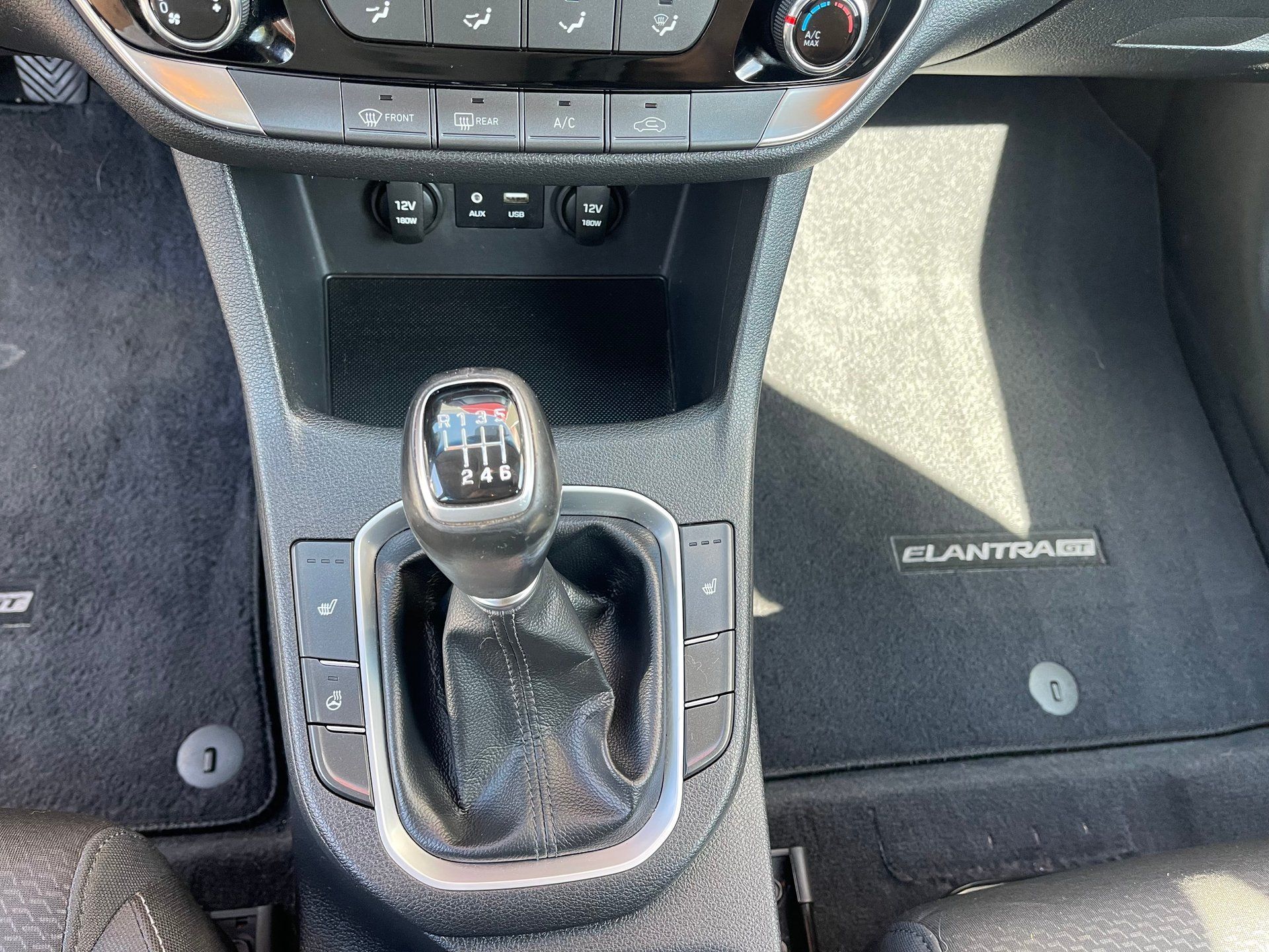 Hyundai Elantra GT 2019 - Thumbnail 27
