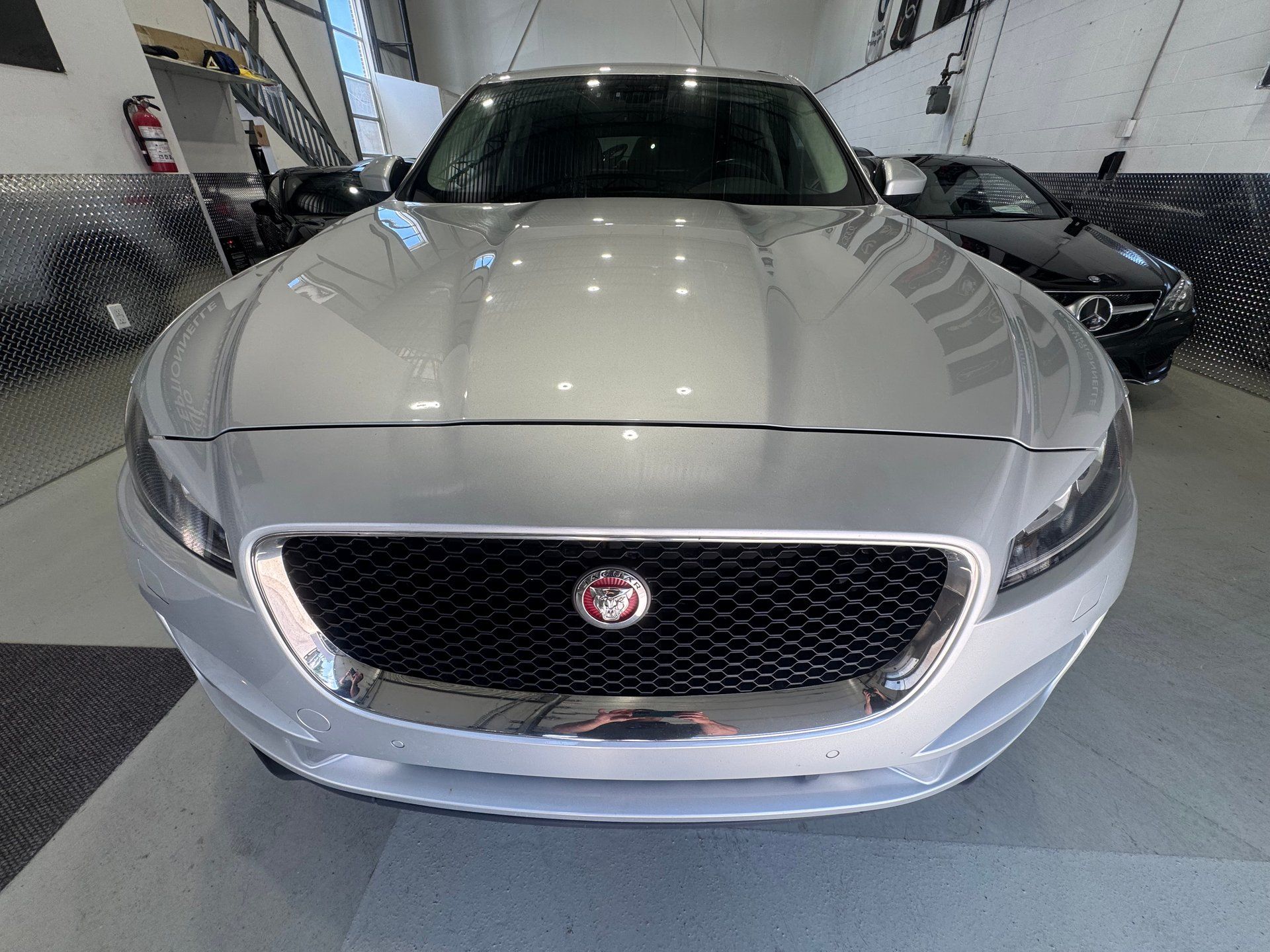 Jaguar F-PACE 2019 - Thumbnail 19