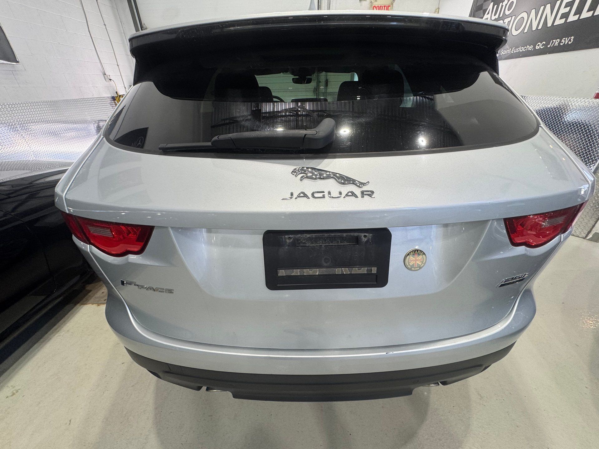 Jaguar F-PACE 2019 - Thumbnail 23